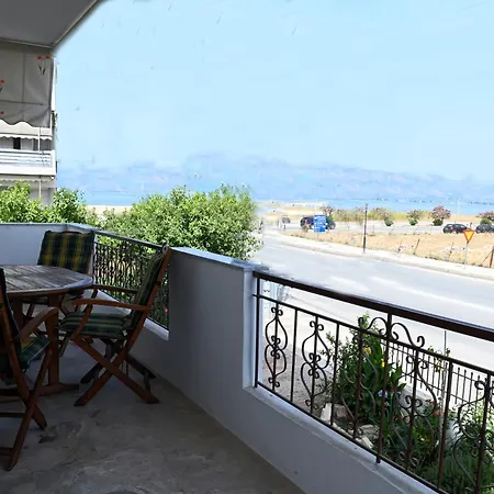 Twins Luxury With Parking Apartamento Nauplia